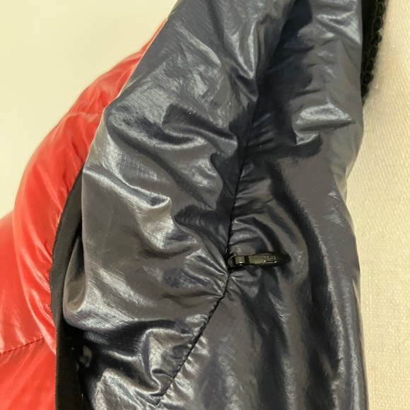 Herno puffer jacket- HUGE savings - Picture 9 of 12